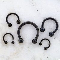 18G BLACK SURGICAL STEEL HORSEHOE